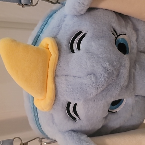 HP 🥳 Boutique Dumbo inspired stuffed animal crossbody bag/ purse 🐘 - Picture 4 of 9